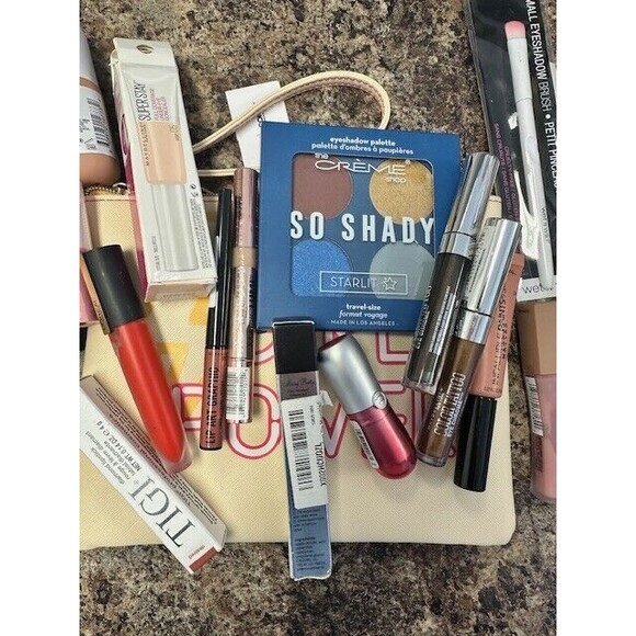 Lot of 27 Make Up Pieces NYX GSQ Covergirl Creme Shop Foundation Eye Shadow #11 - Picture 3 of 4